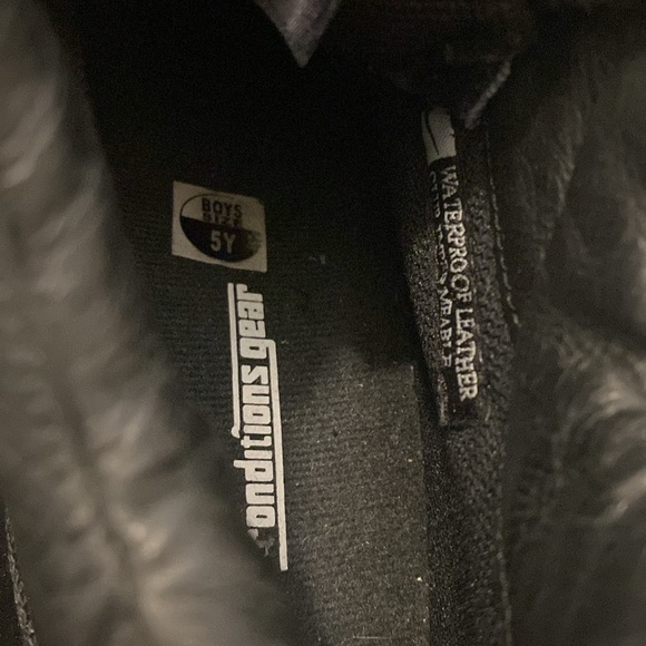 Nike ACG waterproof leather boots “Conditions Gear” Size 5Y UGC - Picture 6 of 7